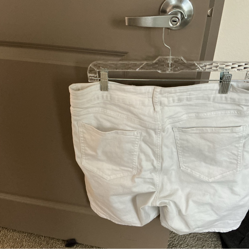 NYDJ White Denim Jean Shorts - Picture 2 of 3